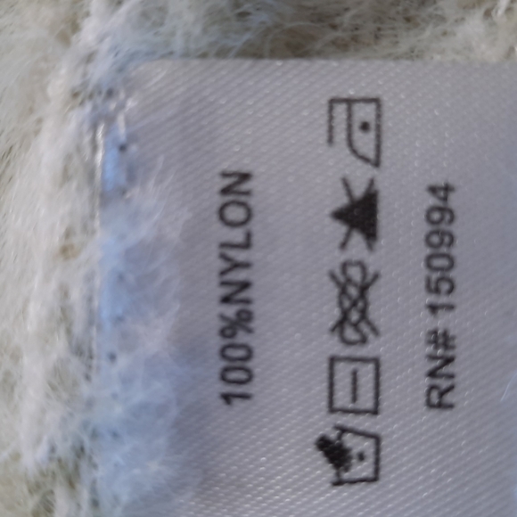 Nikkak Fuzzy Soft Tank- Large - Picture 6 of 10